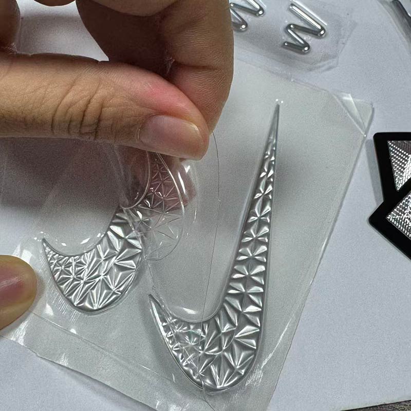 Electroplated TPU Films and vinyls for textile and Clothing industry Electroplated TPU Films and vinyls for textile and Clothing industry